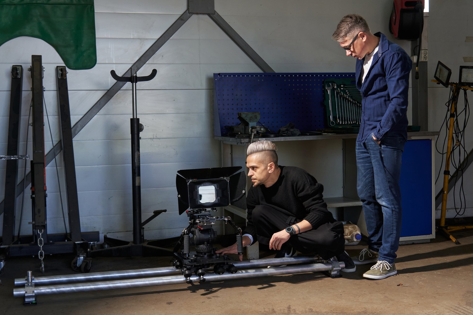cameraman-and-director-set-up-a-movie-shot
